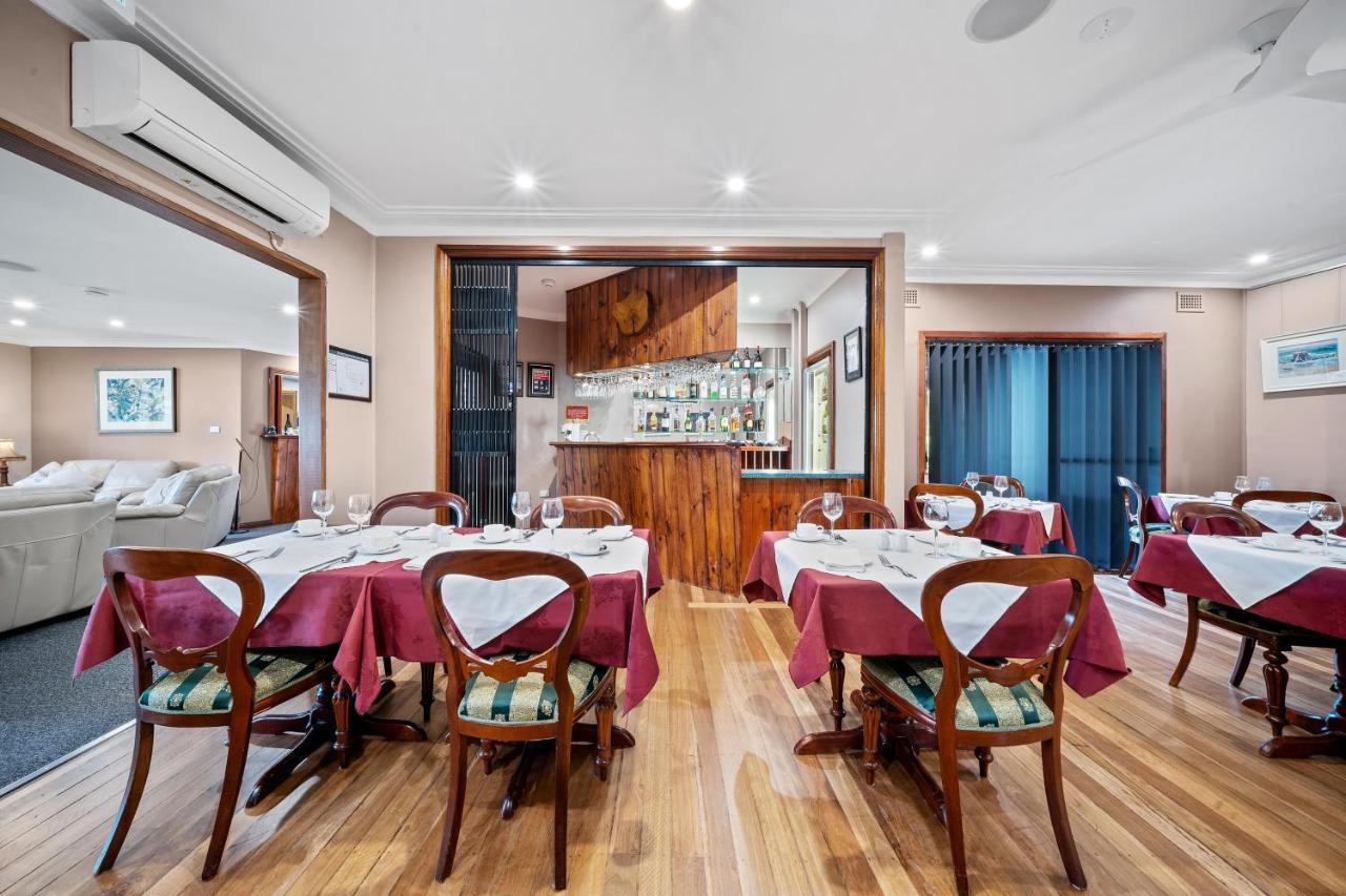 Oasis Inn Ulladulla - Welcoming Guests 18 Years And Older Экстерьер фото