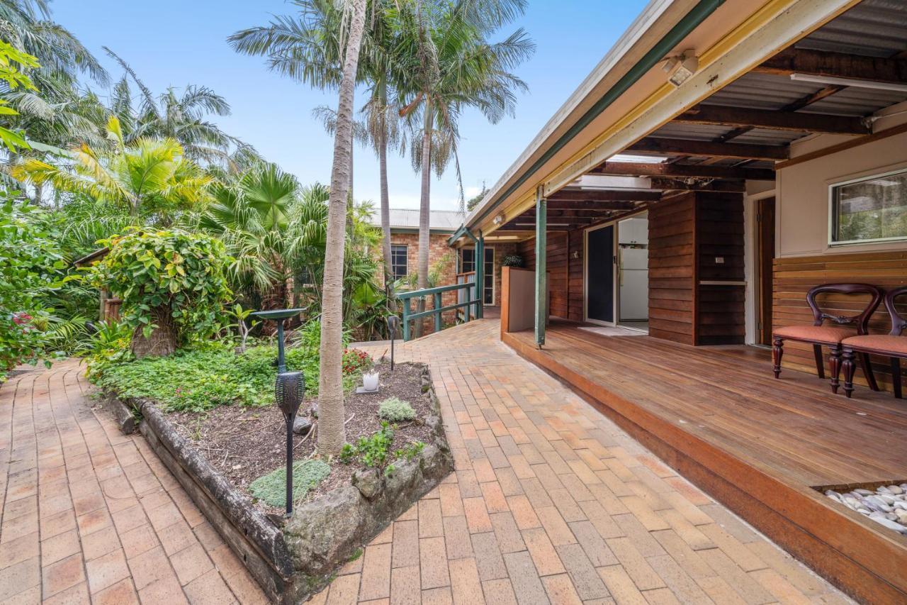Oasis Inn Ulladulla - Welcoming Guests 18 Years And Older Экстерьер фото
