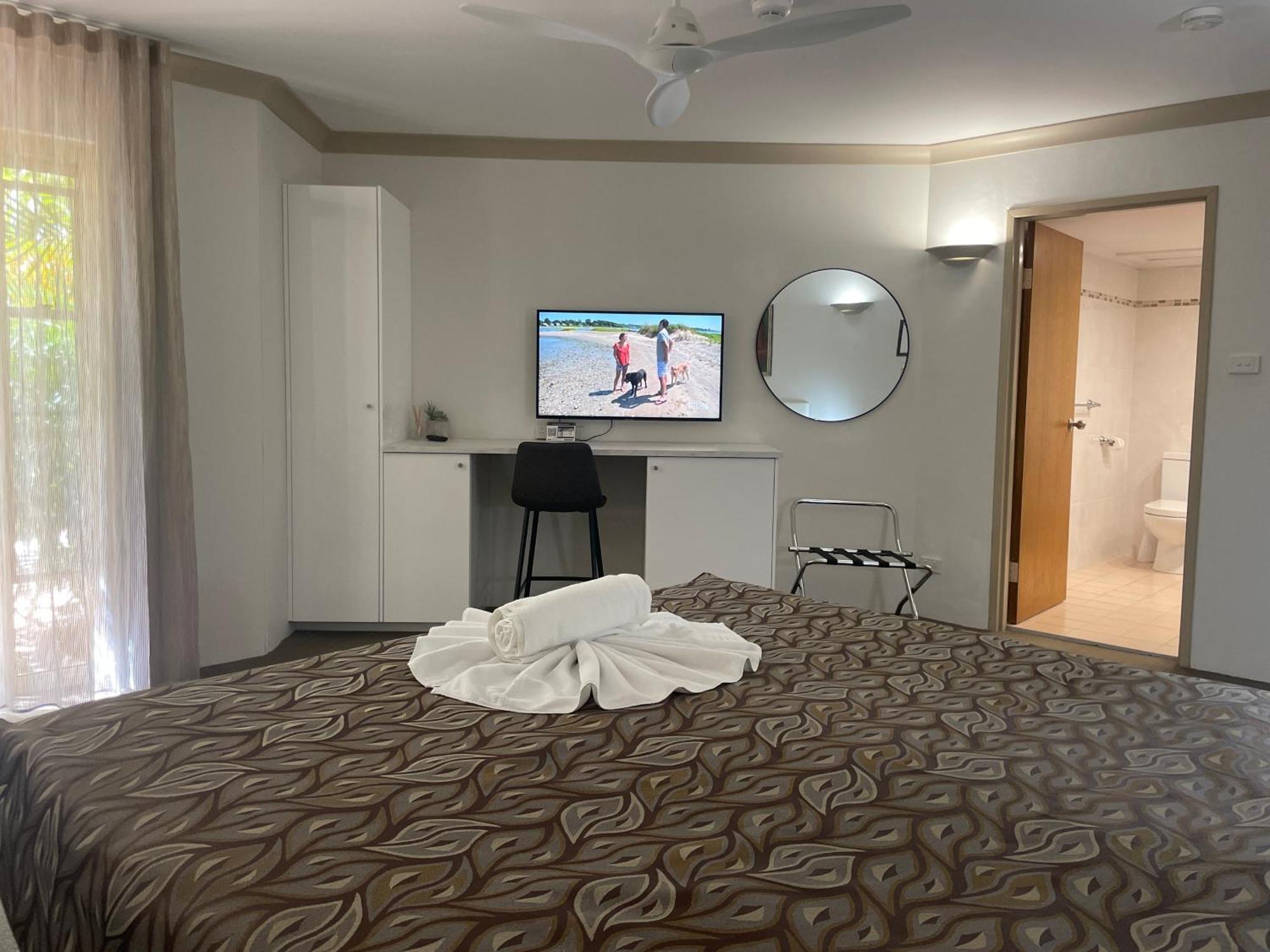 Oasis Inn Ulladulla - Welcoming Guests 18 Years And Older Экстерьер фото